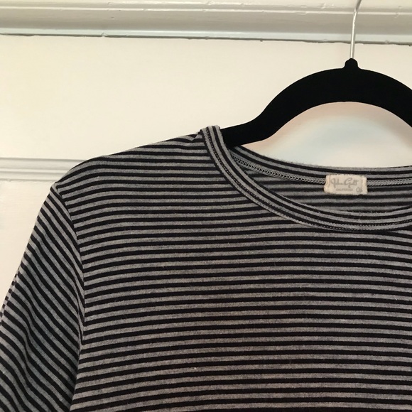 Striped t shirt - Picture 2 of 3